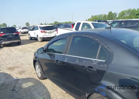 2014 Chevrolet Sonic Lt Auto из США, поврежденный, VIN 1G1JC5SH5E4167751